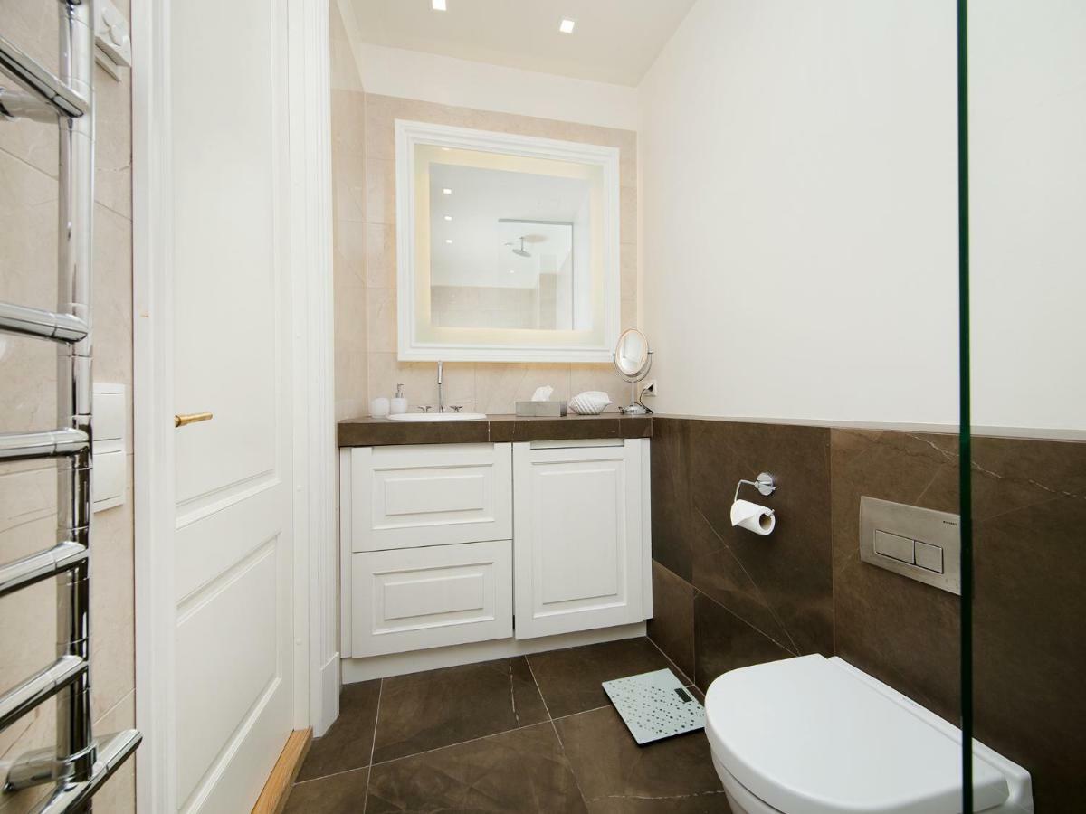 Harju Old Town Apartment Tallinn Bagian luar foto