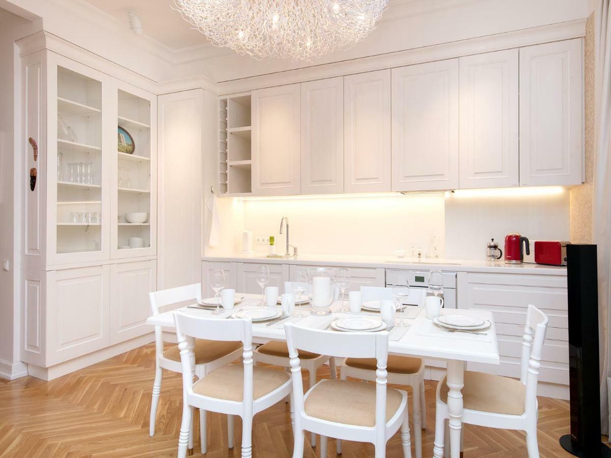 Harju Old Town Apartment Tallinn Bagian luar foto